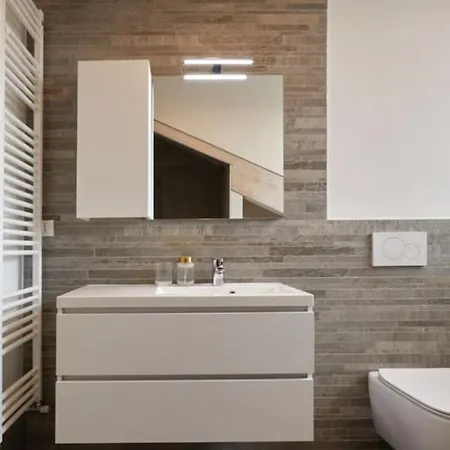 Appartement The Attic 18 *